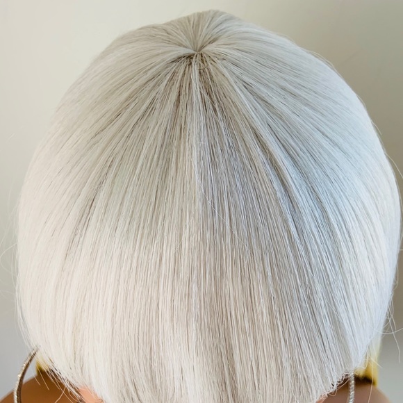 Who Doesn’t Like a Lemon Sundae 😉 Color Premium Fiber Wig with Bangs for Events - Picture 3 of 8